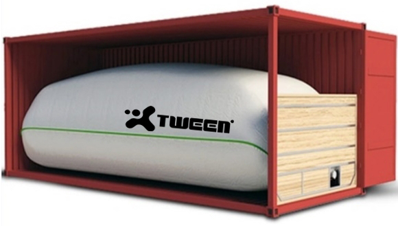 Heating tank for container